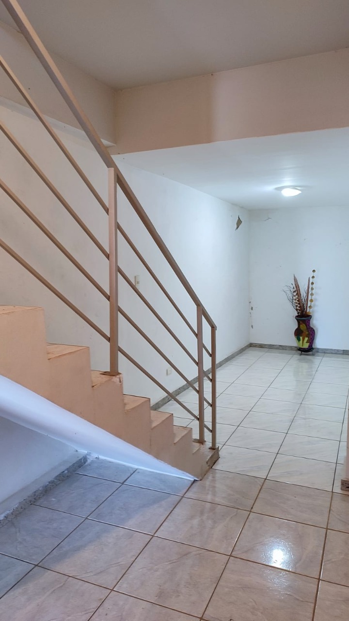 Casa à venda com 4 quartos, 530m² - Foto 20