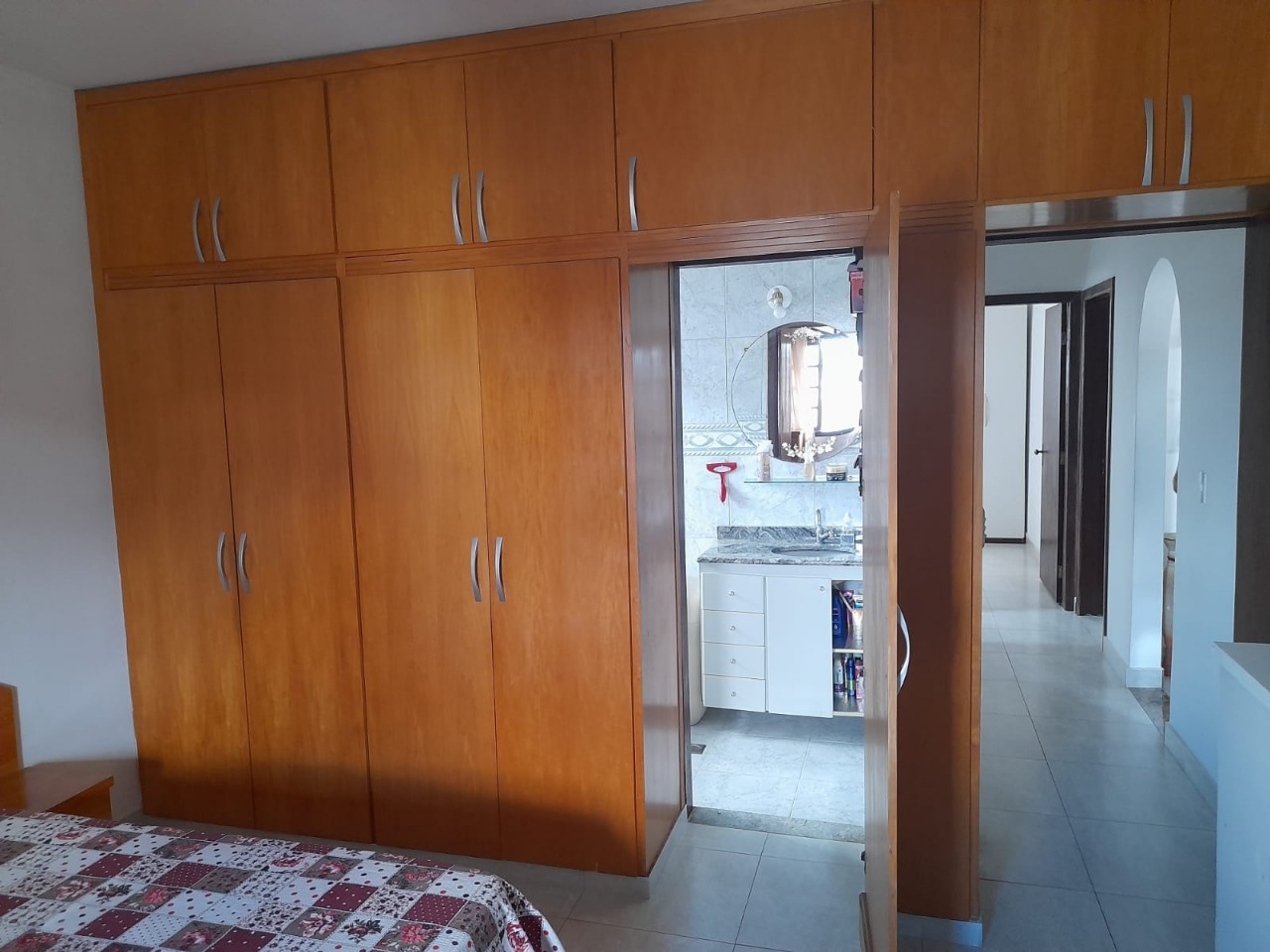 Casa à venda com 3 quartos, 390m² - Foto 8