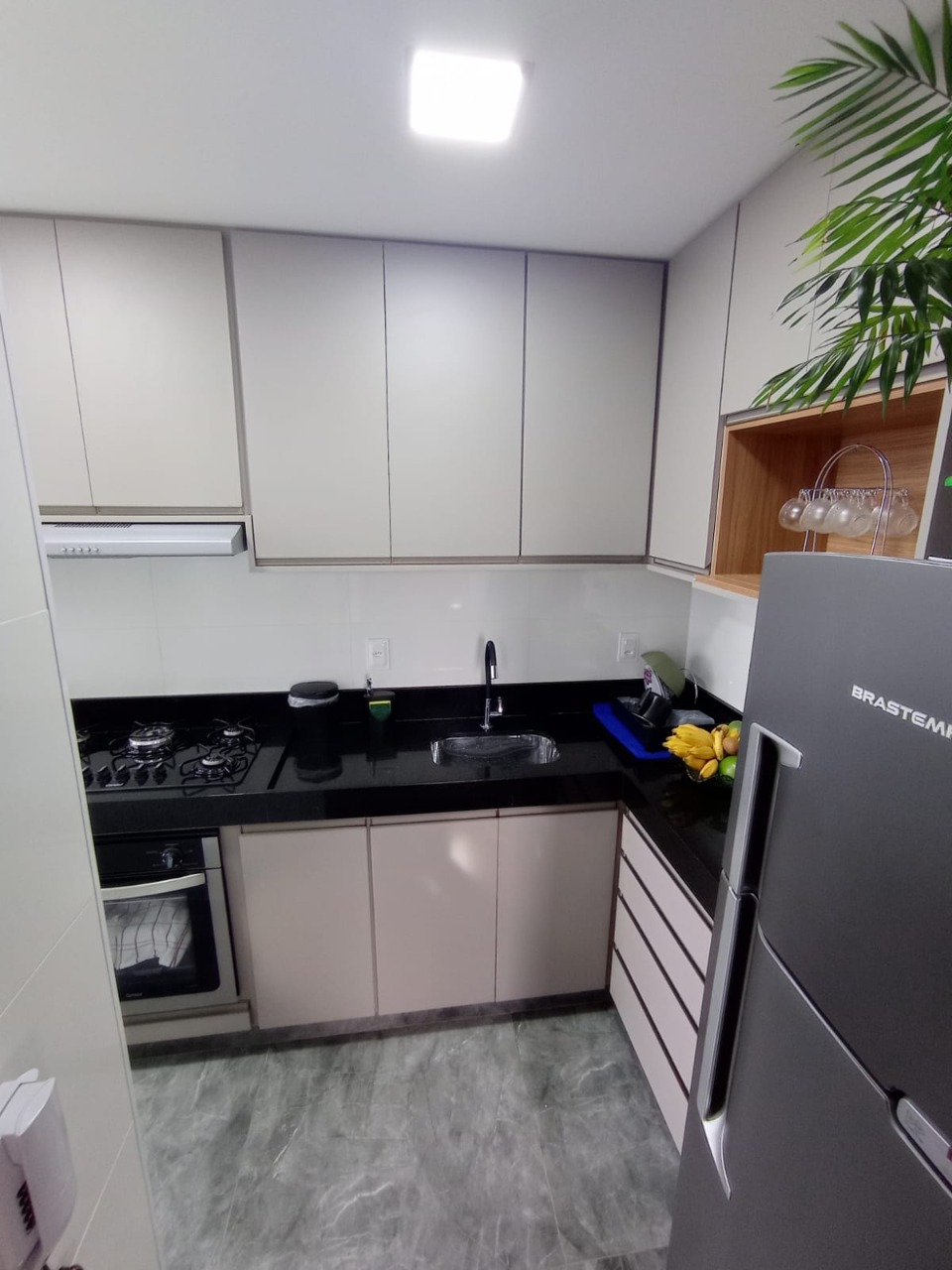 Apartamento à venda com 3 quartos, 96m² - Foto 9