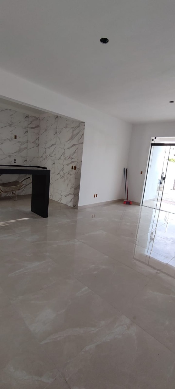 Casa à venda com 2 quartos, 110m² - Foto 6