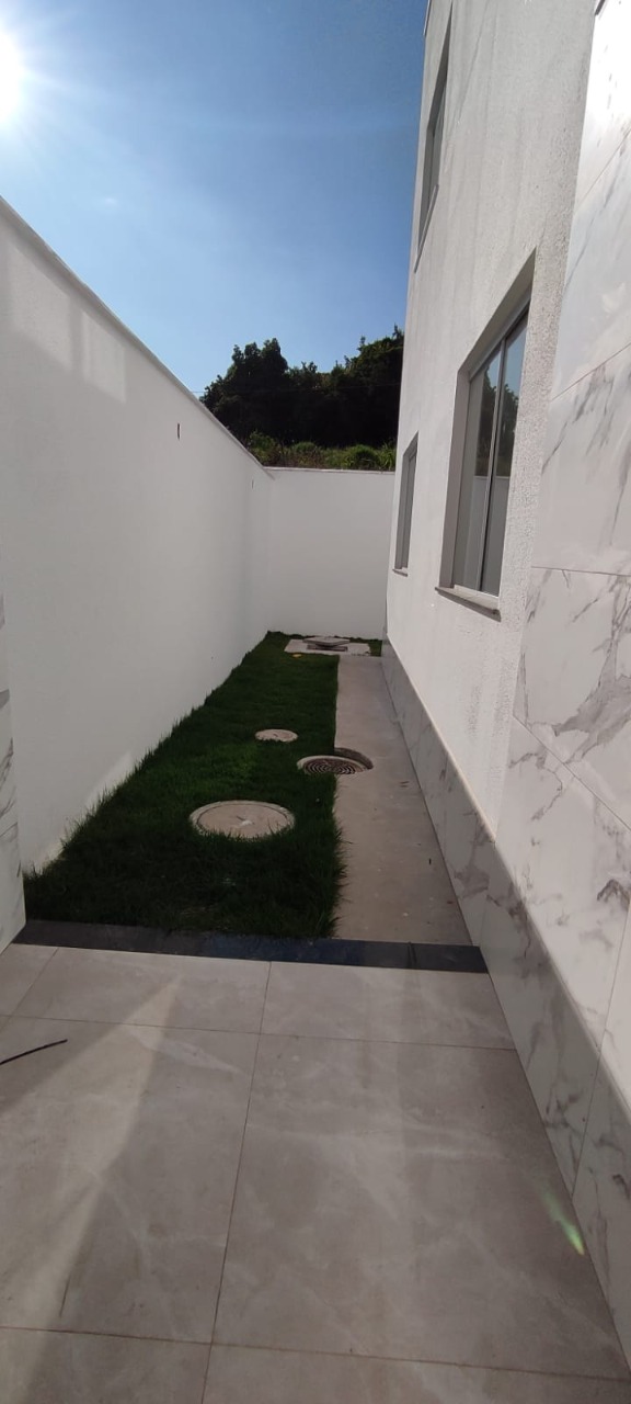 Casa à venda com 2 quartos, 110m² - Foto 16