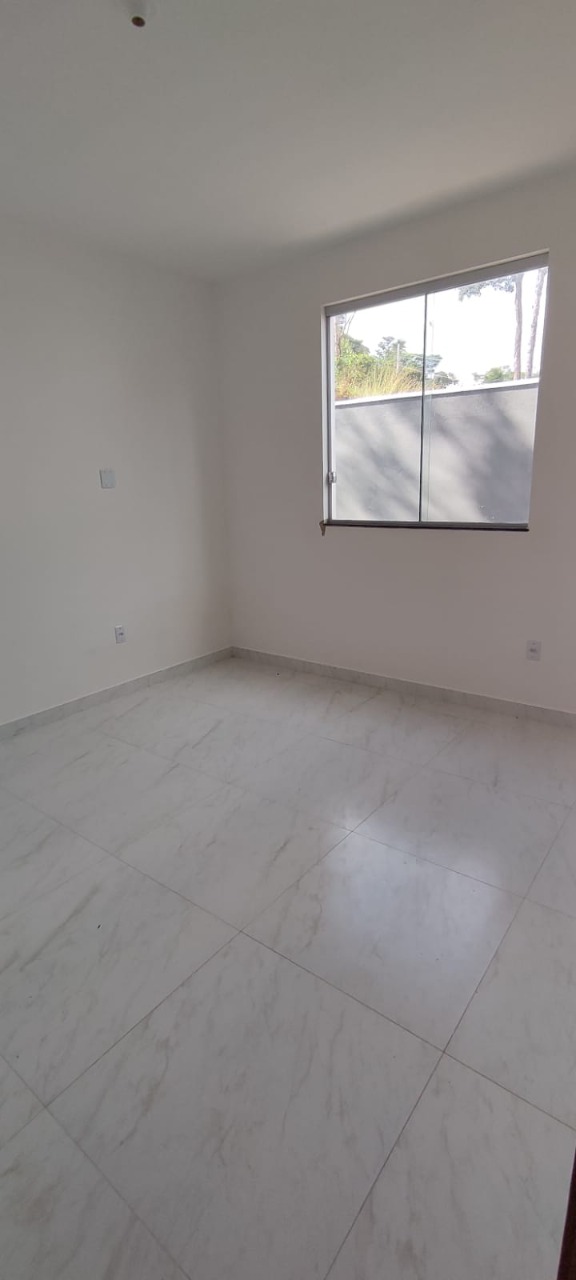 Casa à venda com 2 quartos, 110m² - Foto 12