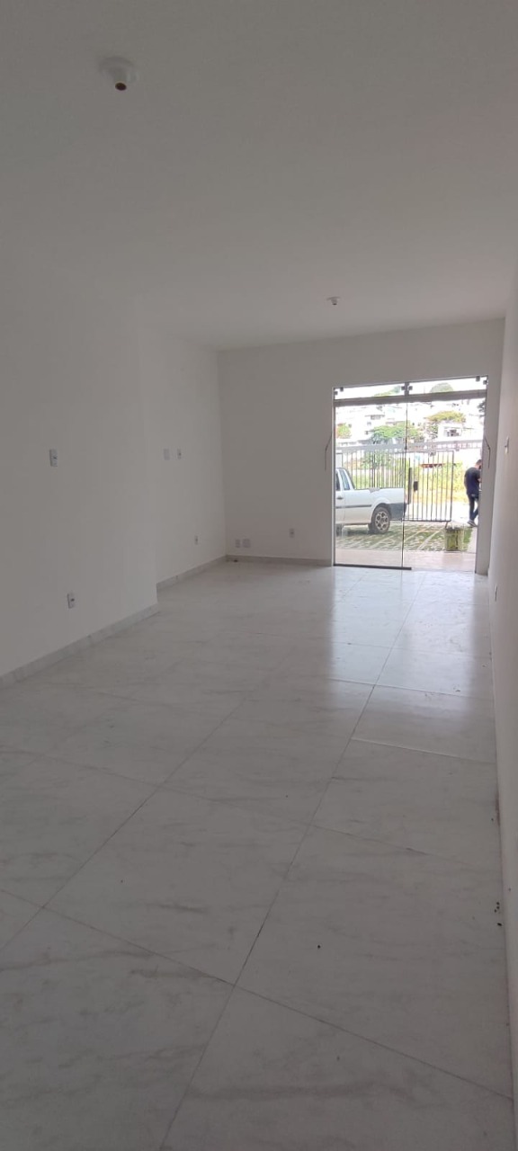 Casa à venda com 2 quartos, 110m² - Foto 5