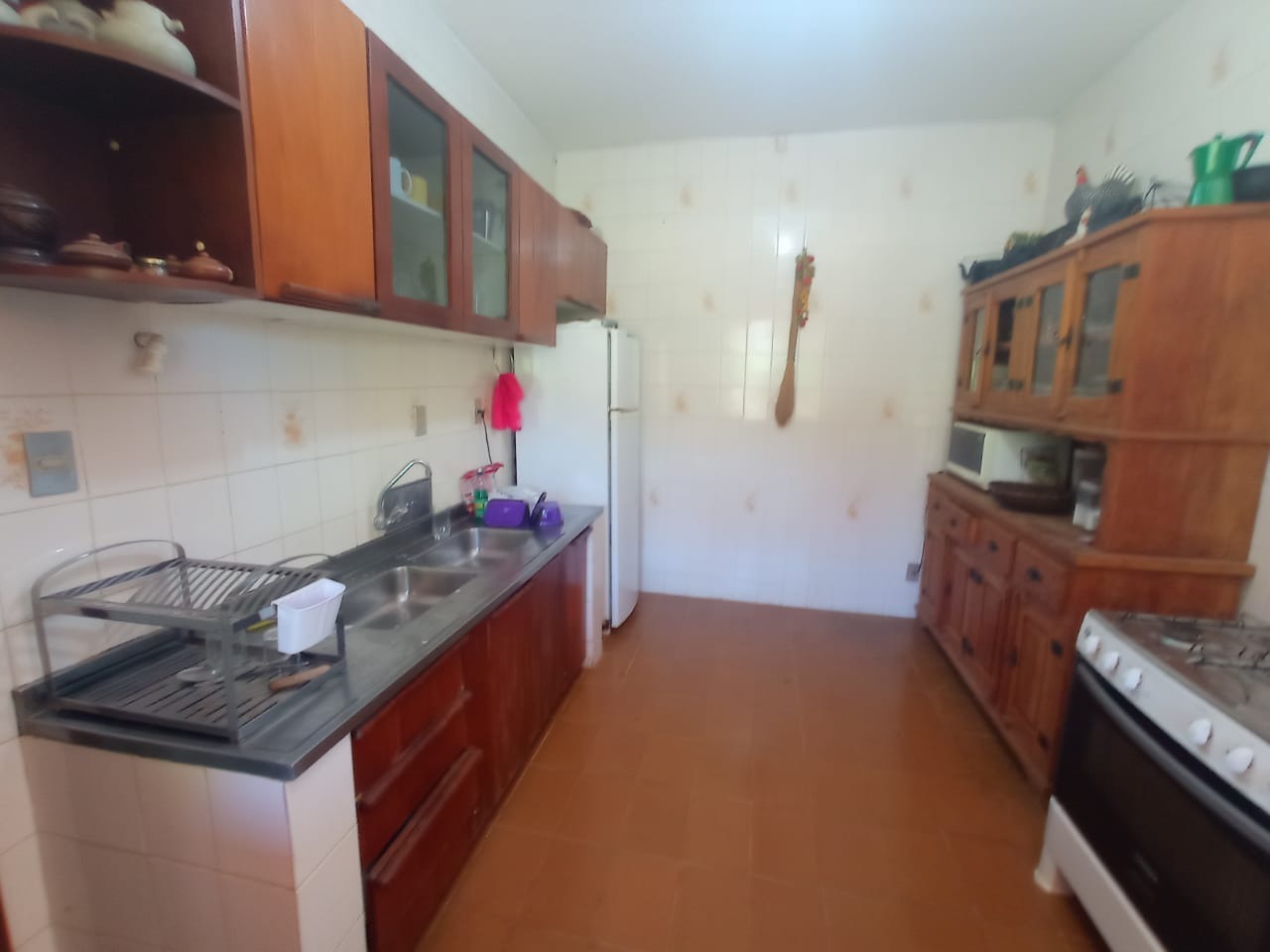 Chácara à venda com 8 quartos, 3000m² - Foto 13