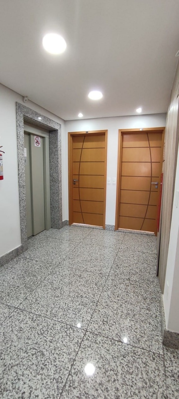 Apartamento à venda com 3 quartos, 100m² - Foto 4