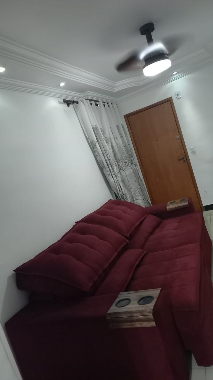 Apartamento à venda com 2 quartos, 60m² - Foto 2