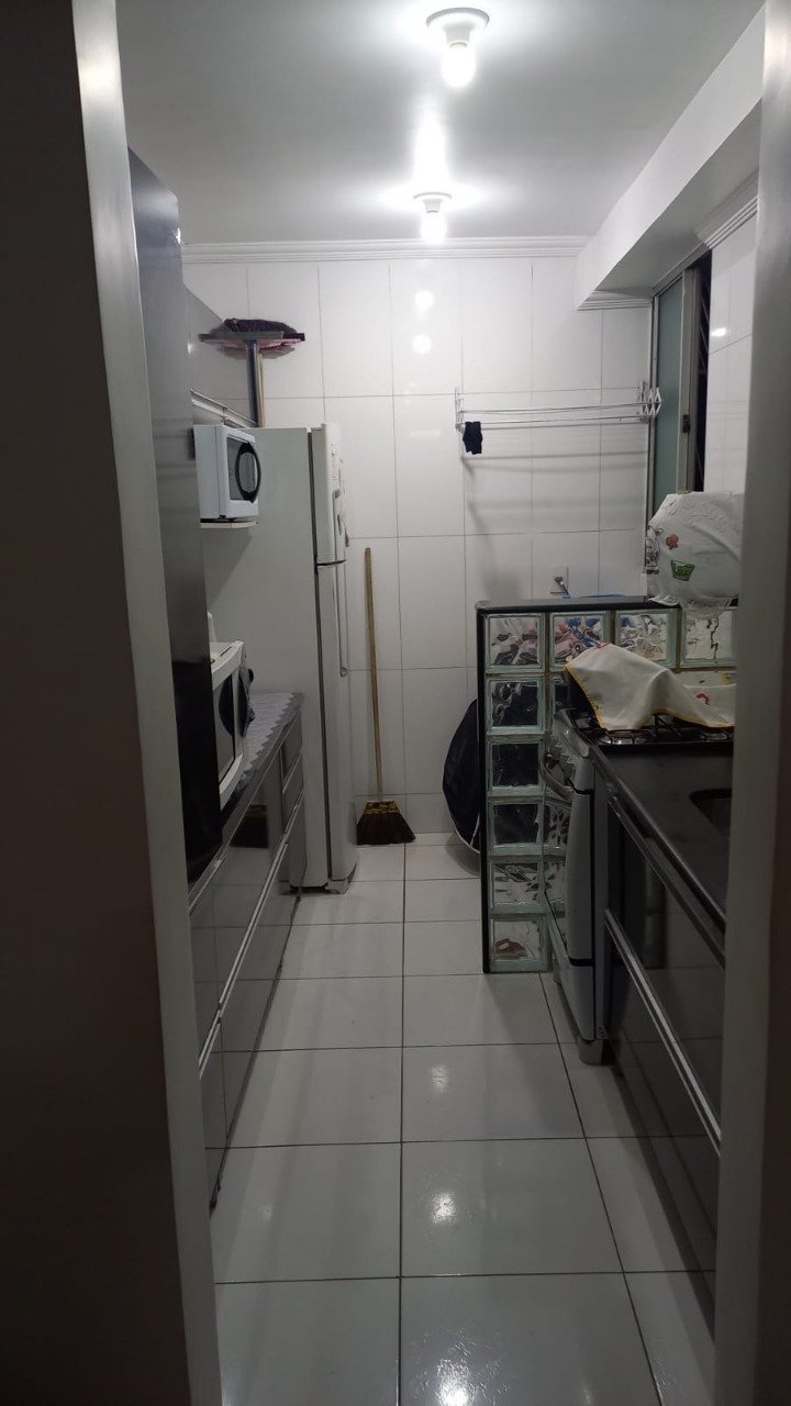 Apartamento à venda com 2 quartos, 60m² - Foto 7