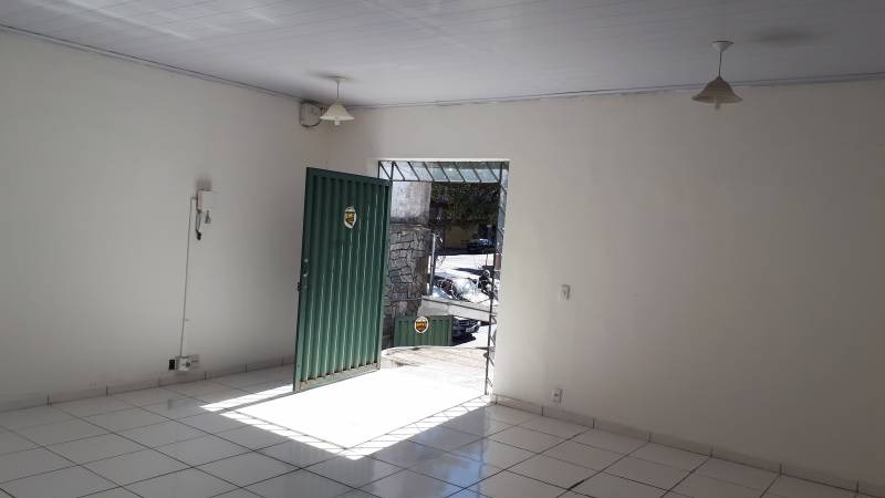 Depósito-Galpão-Armazém à venda, 250m² - Foto 5