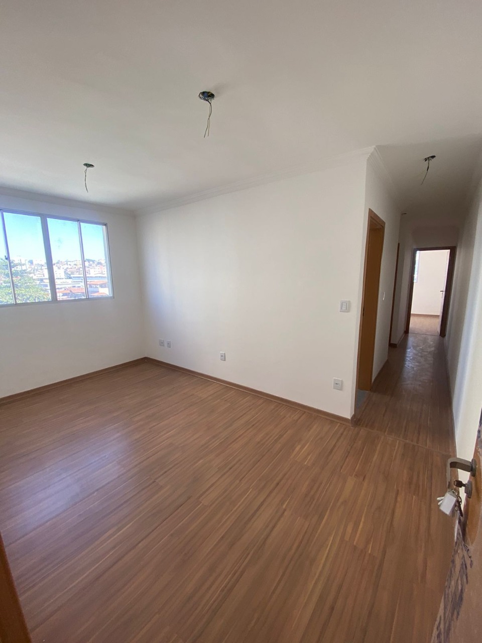 Apartamento à venda com 2 quartos, 60m² - Foto 1