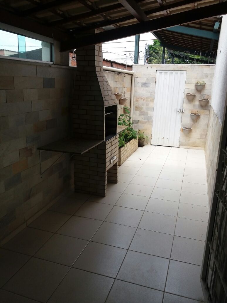 Apartamento à venda com 3 quartos, 40m² - Foto 2