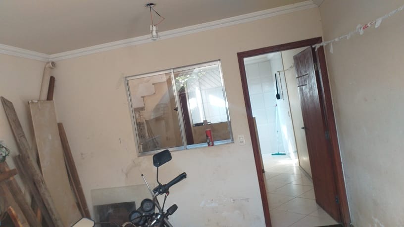 Casa à venda com 2 quartos, 180m² - Foto 10