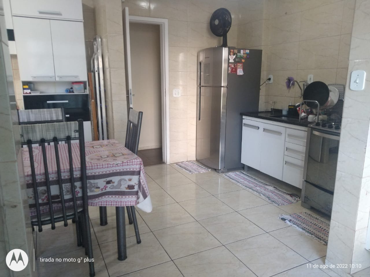 Apartamento à venda com 3 quartos, 75m² - Foto 2