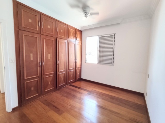 Cobertura à venda com 4 quartos, 240m² - Foto 10