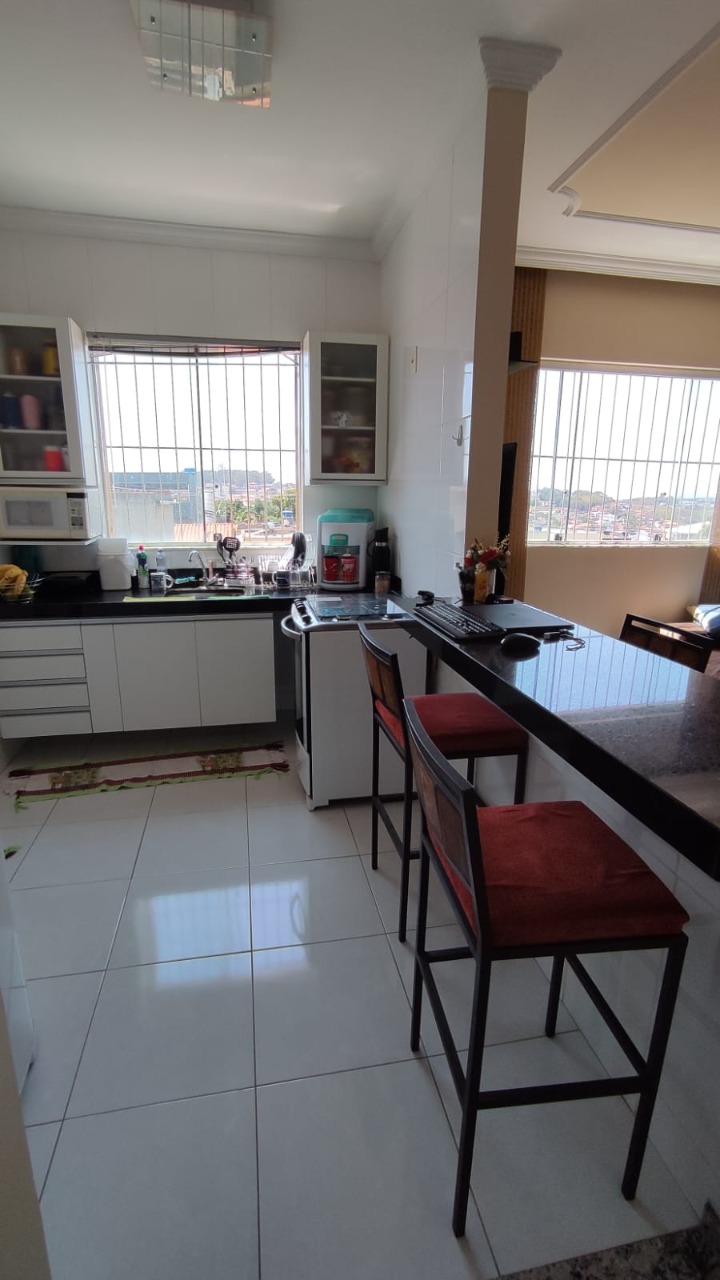 Apartamento à venda com 2 quartos, 60m² - Foto 11