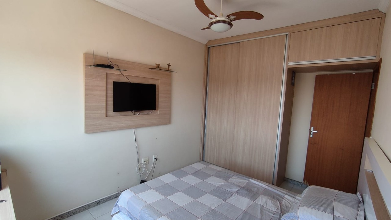 Apartamento à venda com 2 quartos, 60m² - Foto 14