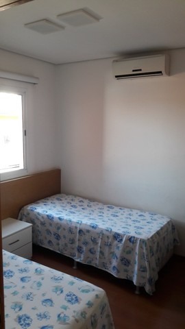 Casa de Condomínio à venda com 4 quartos, 200m² - Foto 8