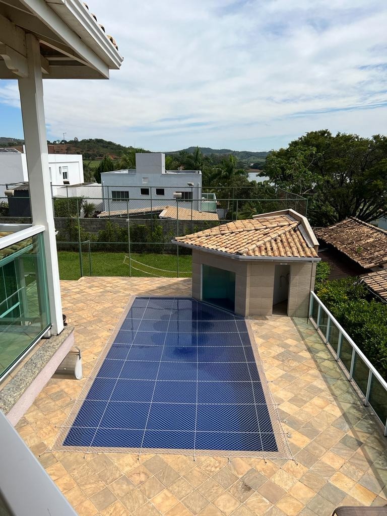 Casa de Condomínio à venda com 4 quartos, 550m² - Foto 2