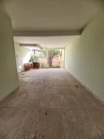 Casa à venda com 4 quartos, 360m² - Foto 7