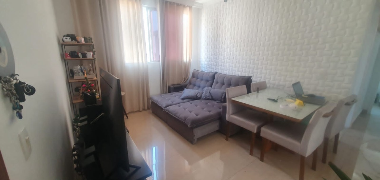 Apartamento à venda com 3 quartos, 74m² - Foto 1