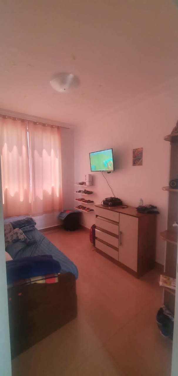 Apartamento à venda com 3 quartos, 74m² - Foto 4