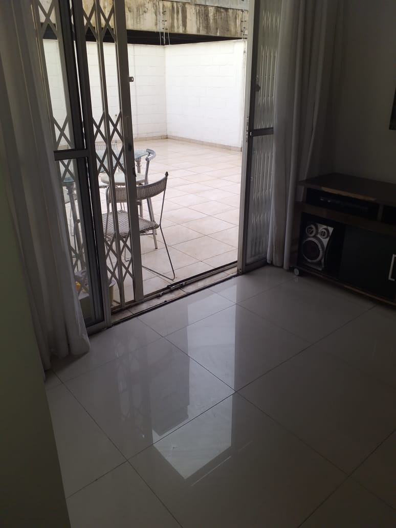 Apartamento à venda com 3 quartos, 160m² - Foto 11