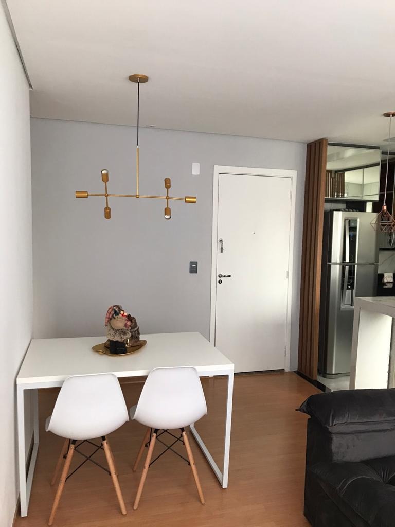 Apartamento à venda com 2 quartos, 50m² - Foto 2