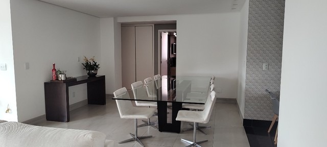 Apartamento à venda com 5 quartos, 240m² - Foto 8