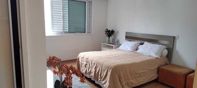 Apartamento à venda com 5 quartos, 240m² - Foto 22