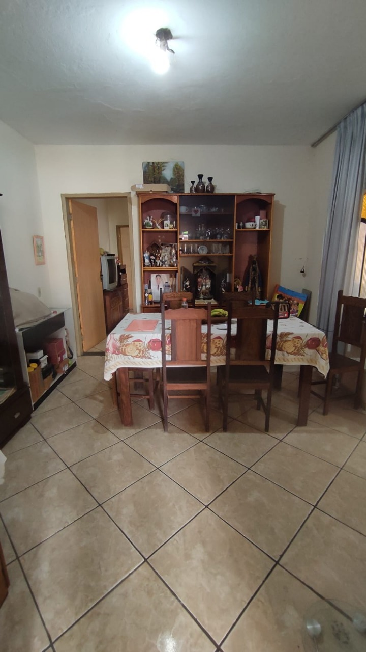 Casa à venda com 1 quarto, 180m² - Foto 6