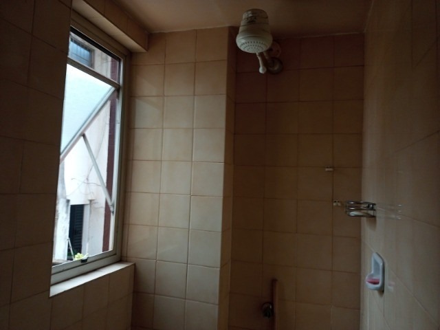 Apartamento à venda com 4 quartos, 180m² - Foto 1