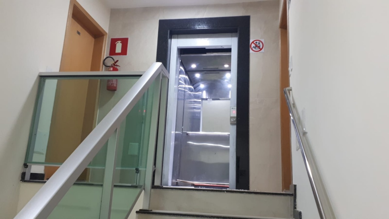 Cobertura à venda com 4 quartos, 2200m² - Foto 15