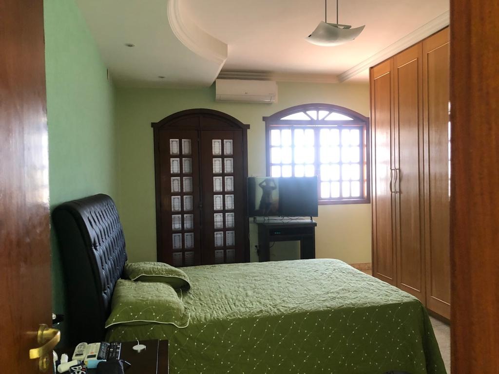 Casa à venda com 3 quartos, 180m² - Foto 24