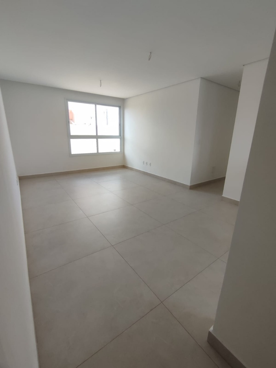 Apartamento à venda com 3 quartos, 120m² - Foto 2