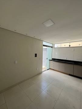 Casa à venda com 3 quartos, 92m² - Foto 20