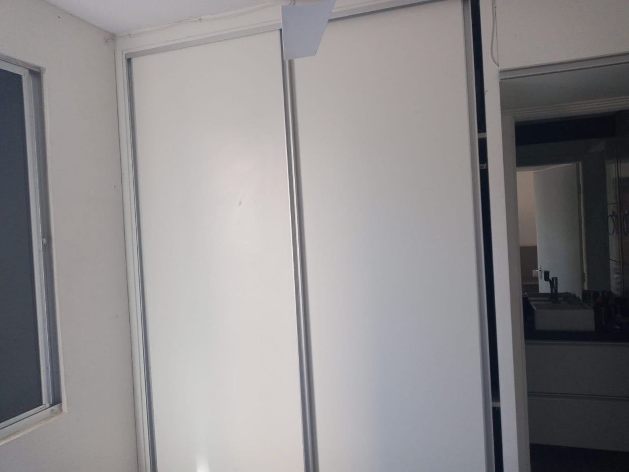 Apartamento à venda com 2 quartos, 67m² - Foto 2