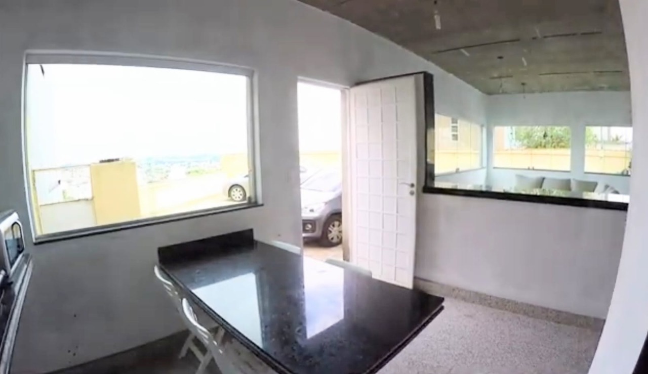 Casa à venda com 3 quartos, 425m² - Foto 8