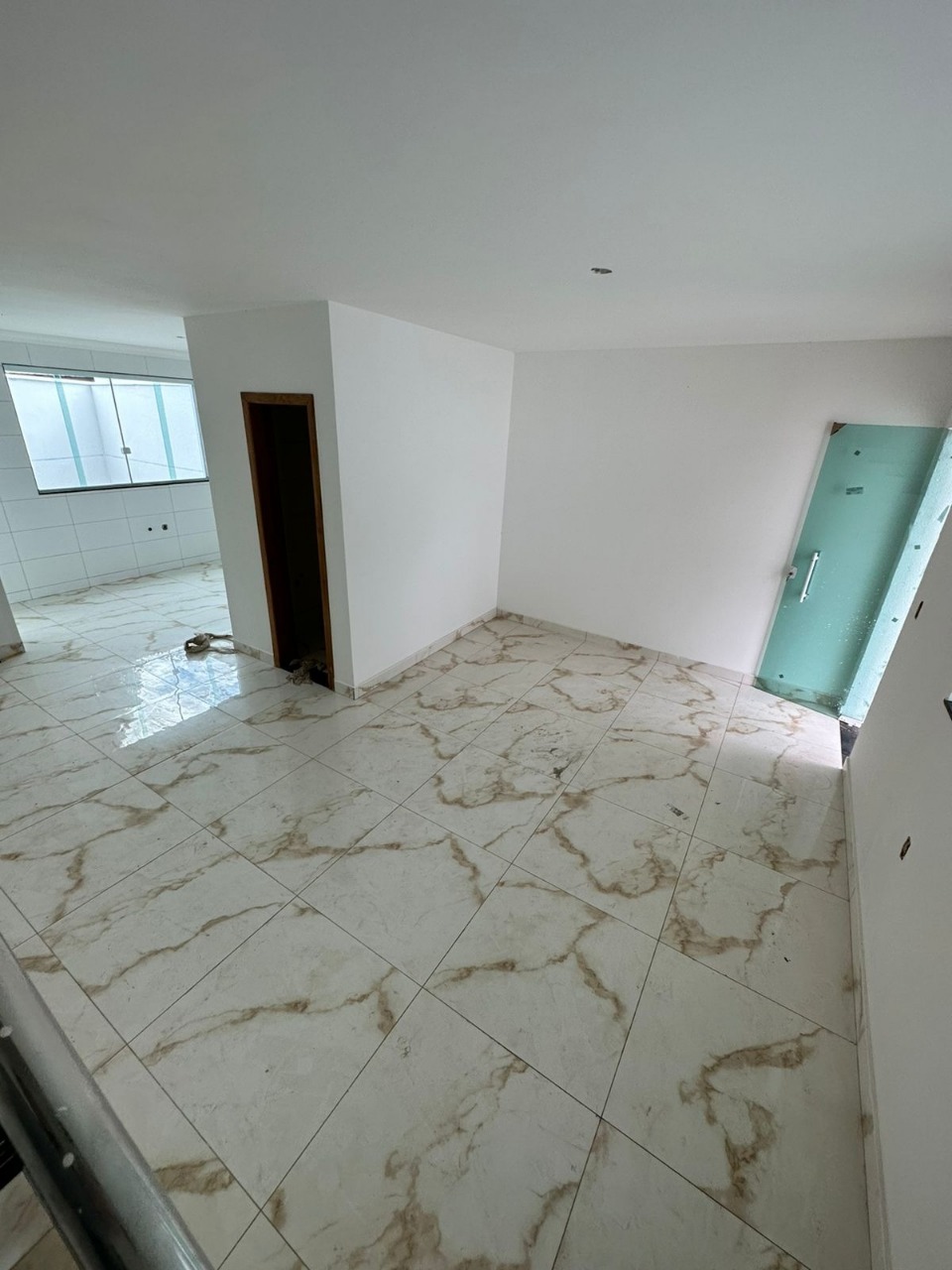 Casa à venda com 2 quartos, 150m² - Foto 8