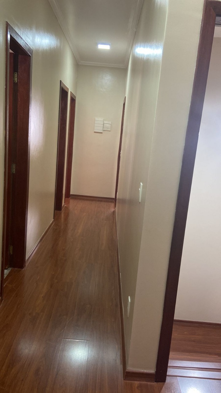 Casa à venda com 4 quartos, 280m² - Foto 22