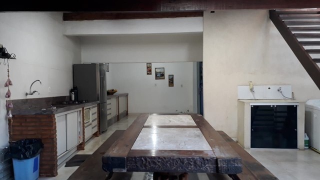 Casa à venda com 3 quartos, 360m² - Foto 13