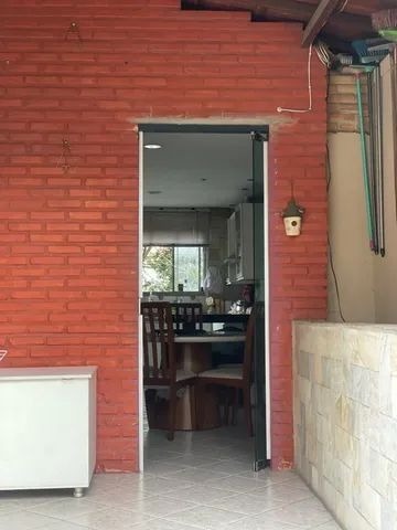 Casa à venda com 5 quartos, 360m² - Foto 1