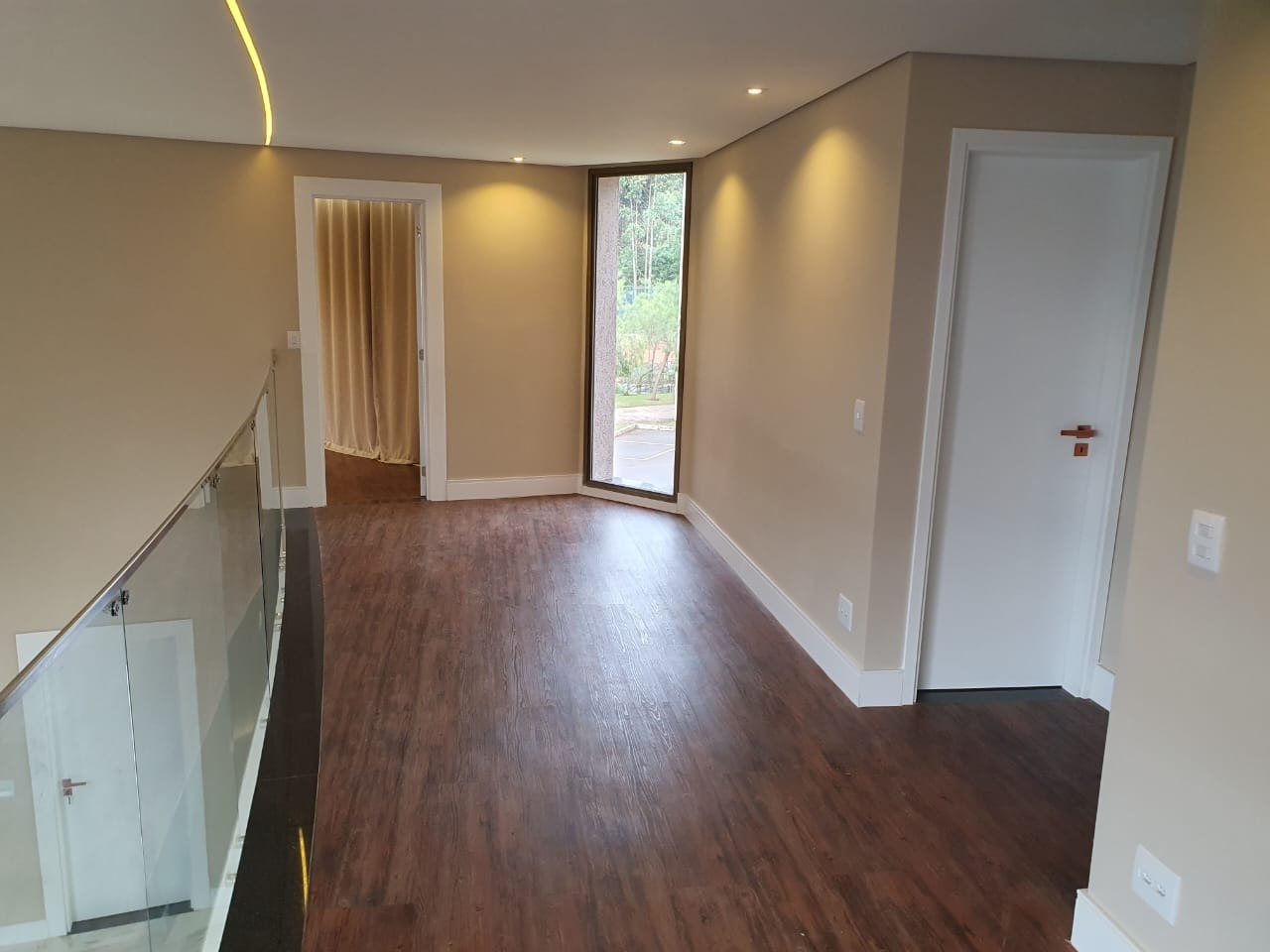 Casa à venda com 5 quartos, 700m² - Foto 10