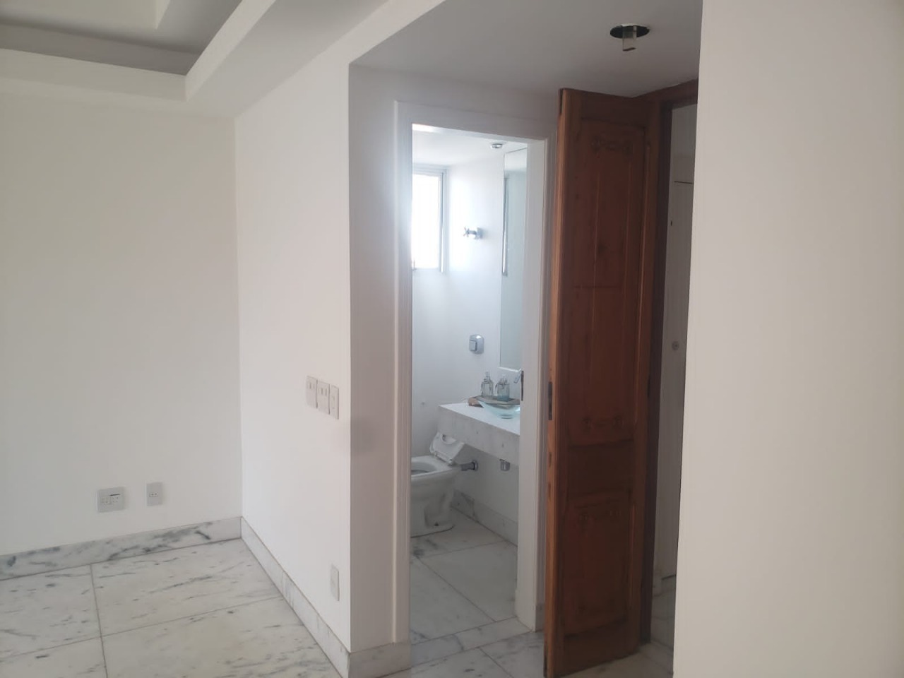 Cobertura à venda com 4 quartos, 300m² - Foto 7