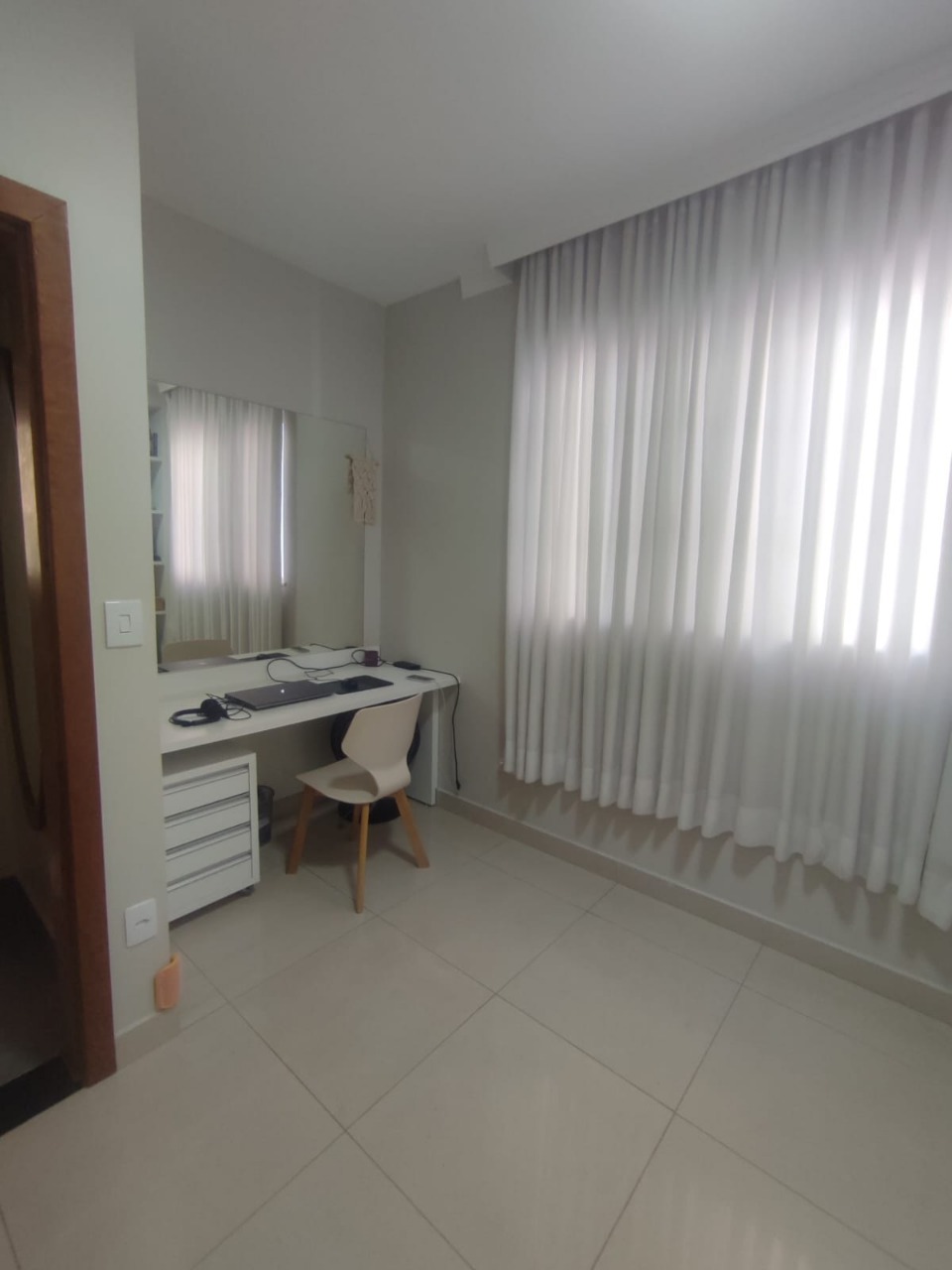 Apartamento à venda com 2 quartos, 100m² - Foto 7