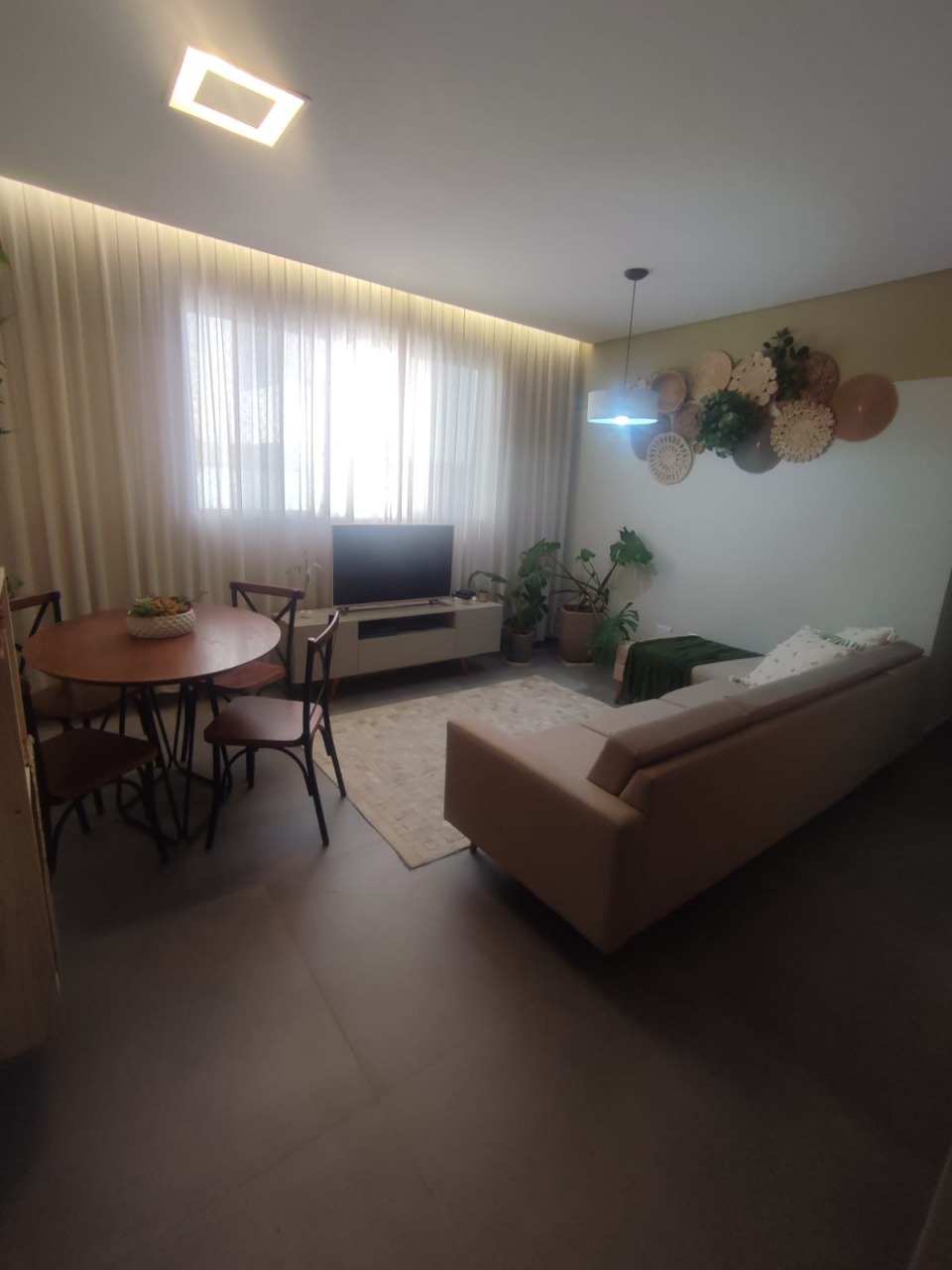 Apartamento à venda com 2 quartos, 100m² - Foto 3