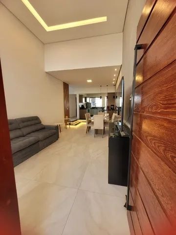 Casa à venda com 3 quartos, 180m² - Foto 4