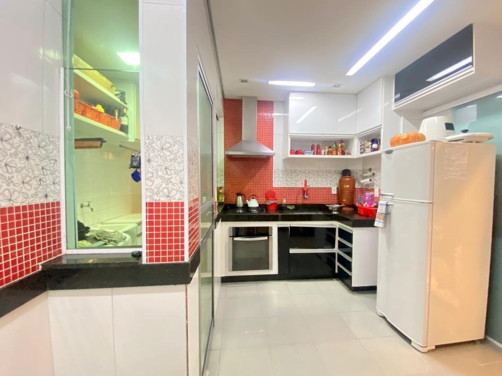 Apartamento à venda com 3 quartos, 133m² - Foto 9