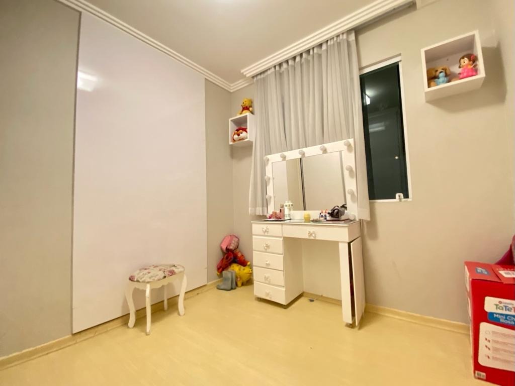 Apartamento à venda com 3 quartos, 133m² - Foto 17