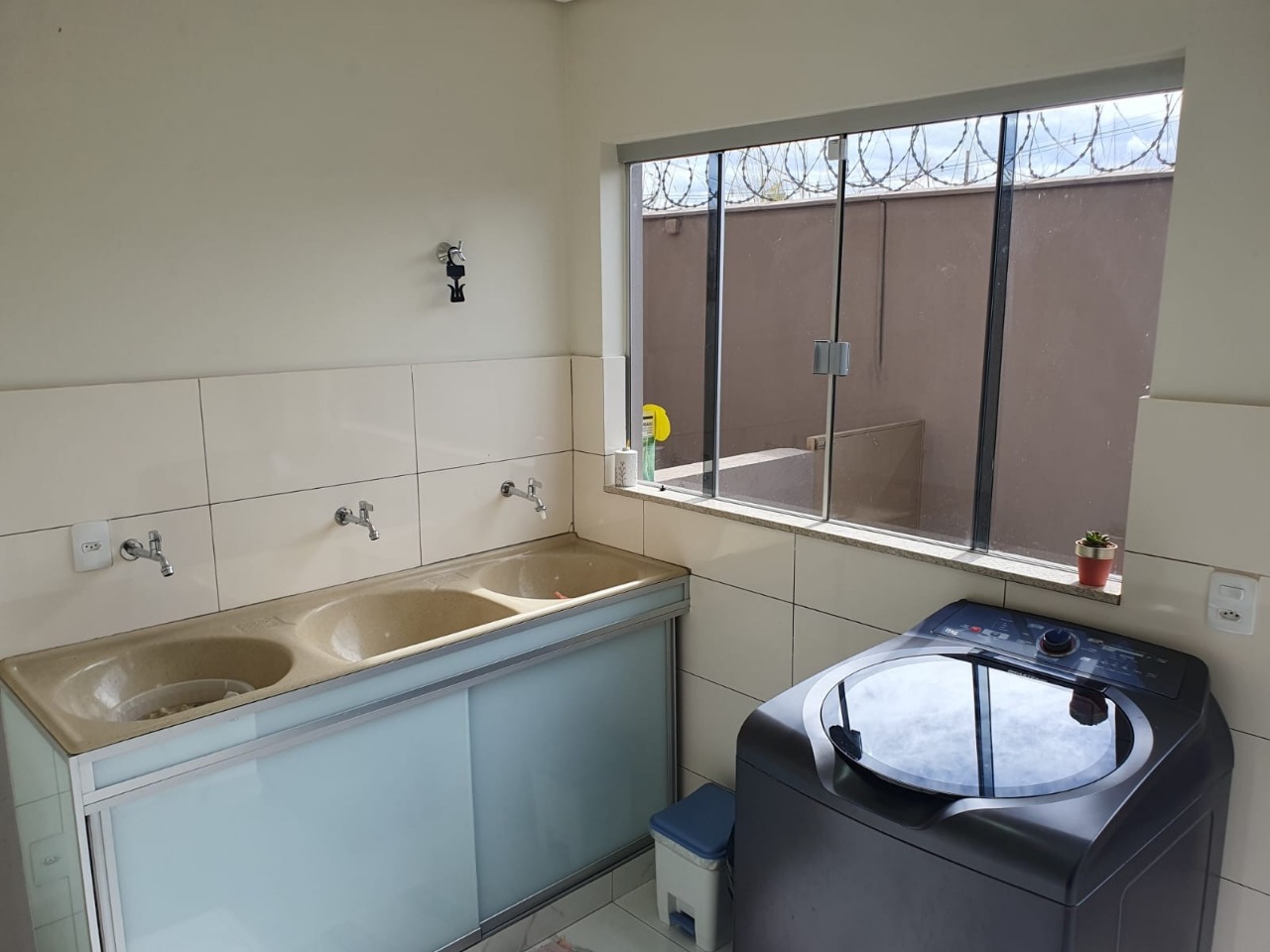 Casa à venda com 4 quartos, 230m² - Foto 18