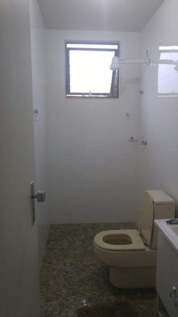 Apartamento à venda com 3 quartos, 85m² - Foto 19