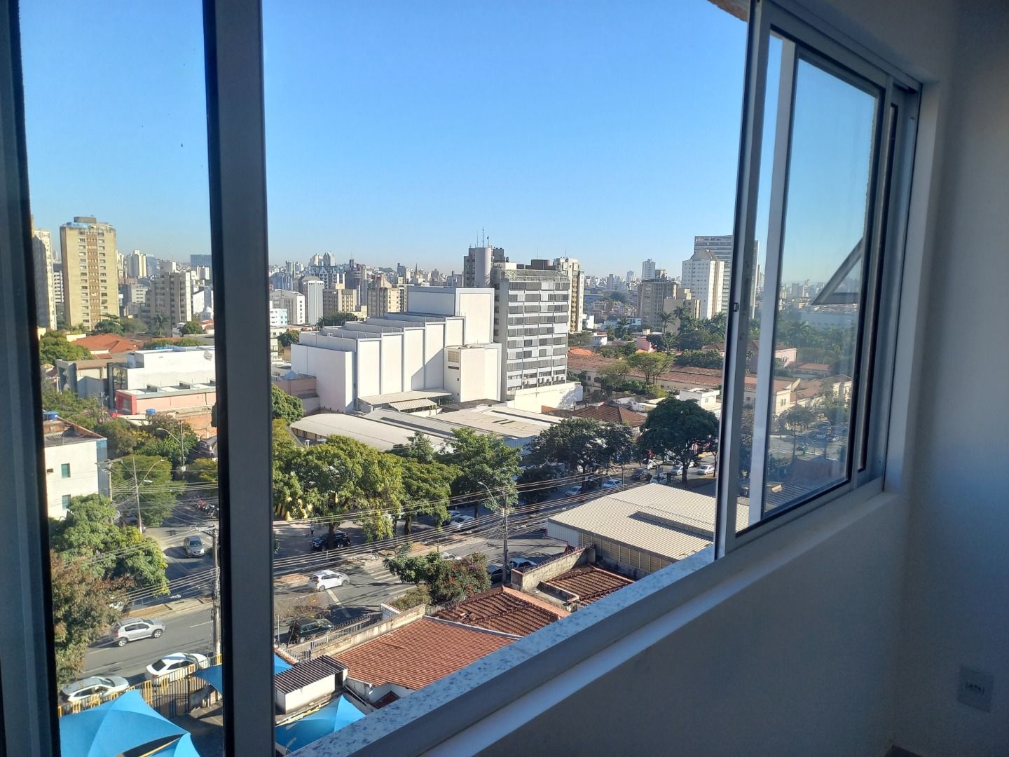 Apartamento à venda com 2 quartos, 77m² - Foto 7